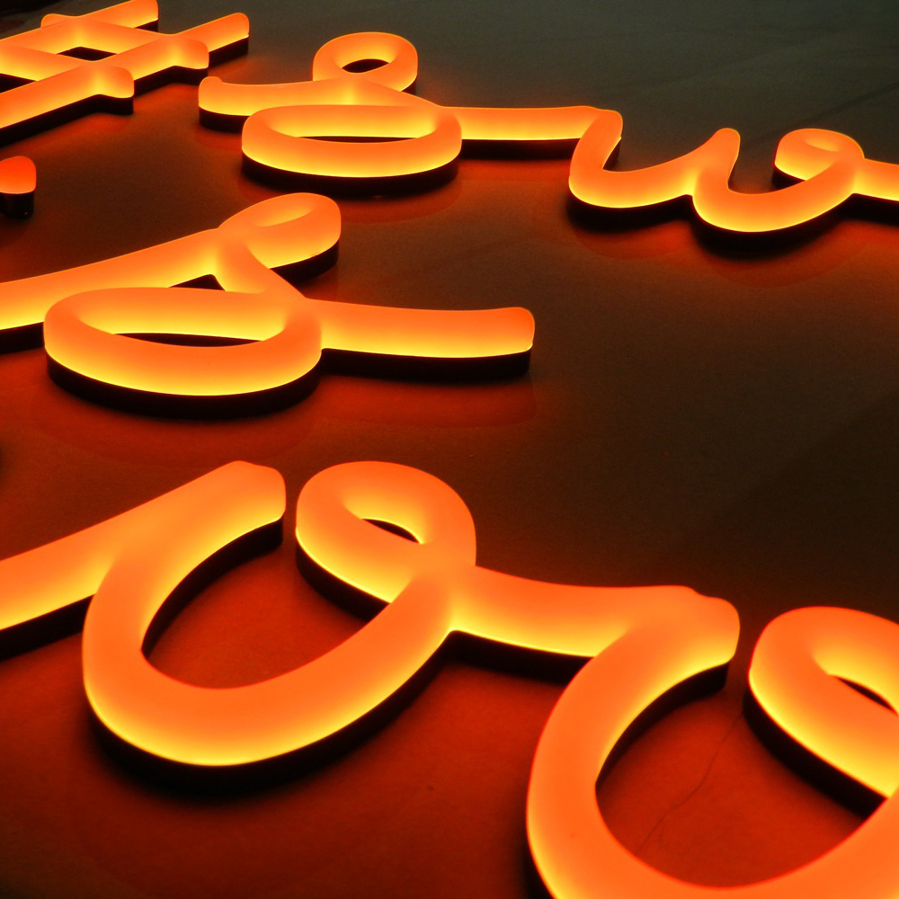 Lettre Type 10 Zoom Lettre orange